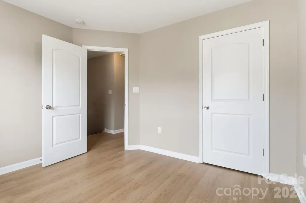 143 High Bluff Circle Mooresville NC 28115