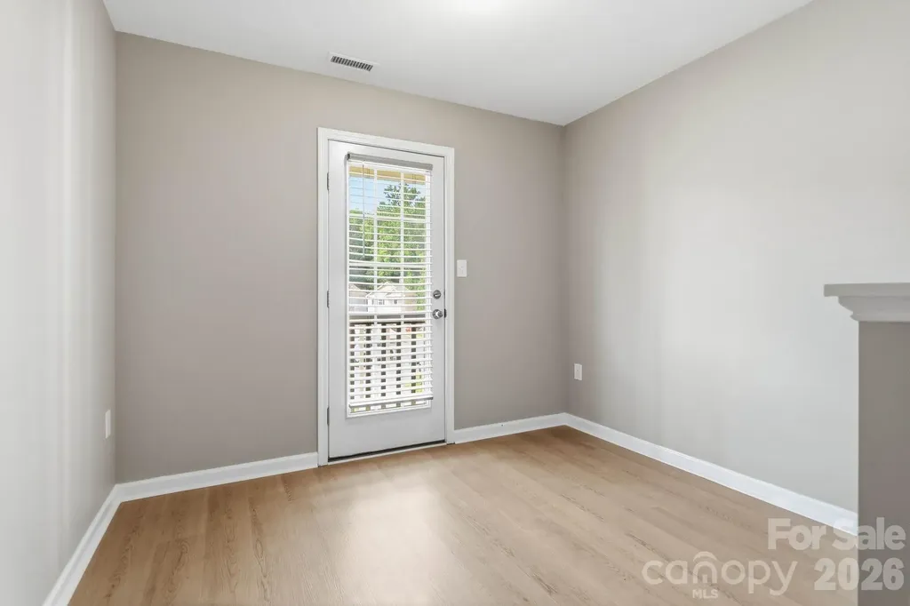 143 High Bluff Circle Mooresville NC 28115
