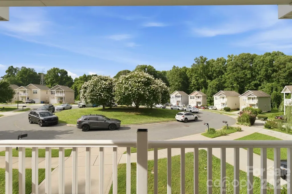 143 High Bluff Circle Mooresville NC 28115