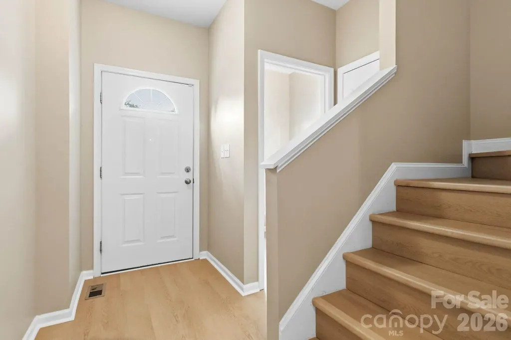 143 High Bluff Circle Mooresville NC 28115