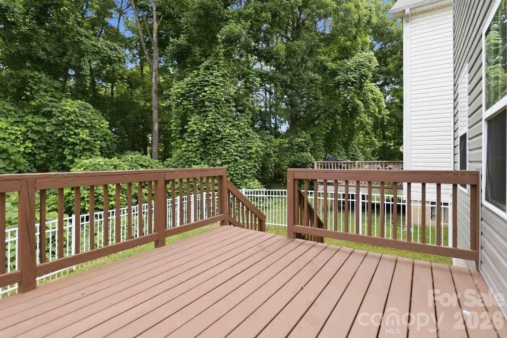 143 High Bluff Circle Mooresville NC 28115