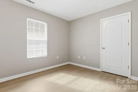 143 High Bluff Circle Mooresville NC 28115