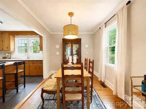 214 Oakwood Avenue York SC 29745
