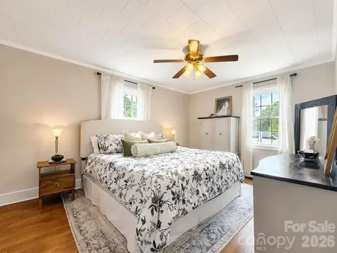 214 Oakwood Avenue York SC 29745