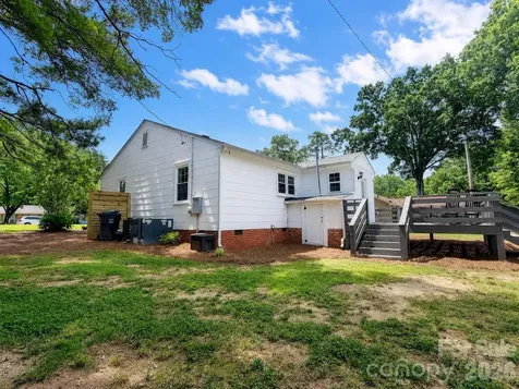 214 Oakwood Avenue York SC 29745