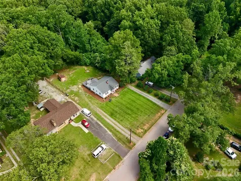 214 Oakwood Avenue York SC 29745
