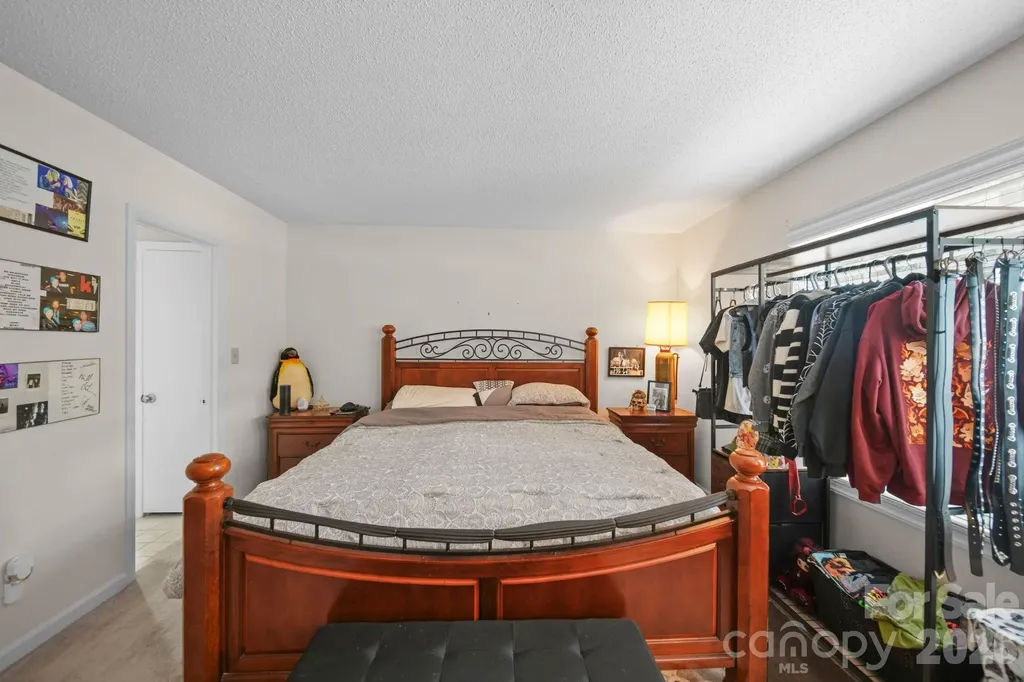 6049 Green Forest Drive Charlotte NC 28212