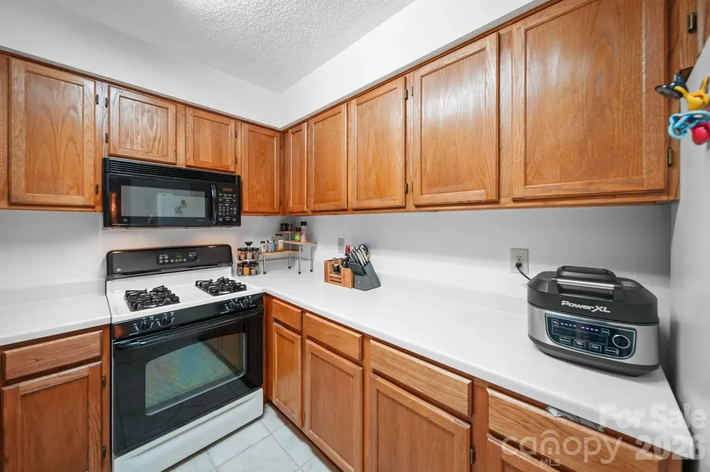 6049 Green Forest Drive Charlotte NC 28212