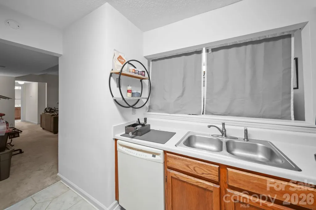 6049 Green Forest Drive Charlotte NC 28212