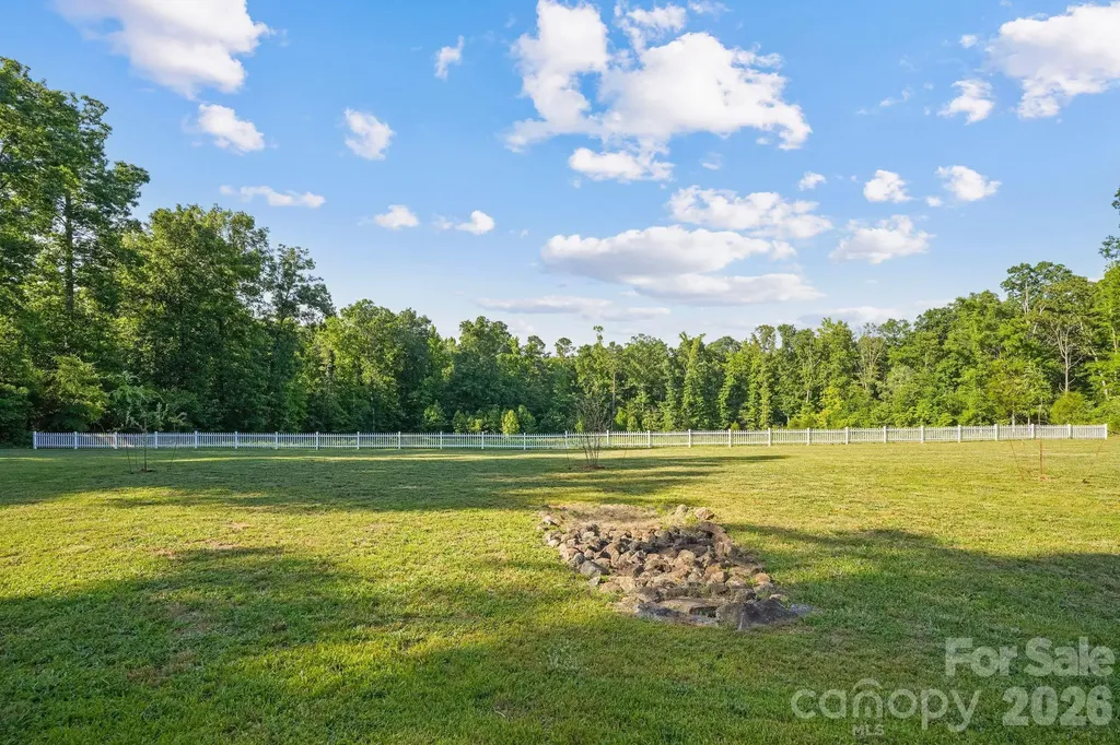 1715 Regan Road Lexington NC 27292
