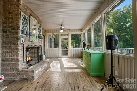 1715 Regan Road Lexington NC 27292