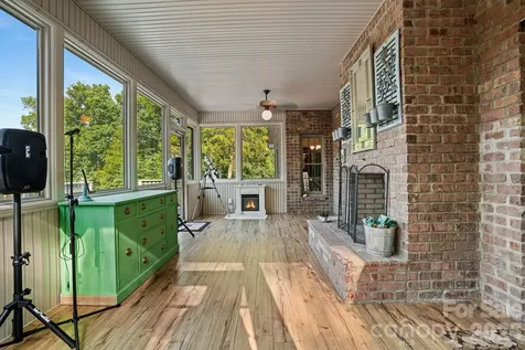 1715 Regan Road Lexington NC 27292