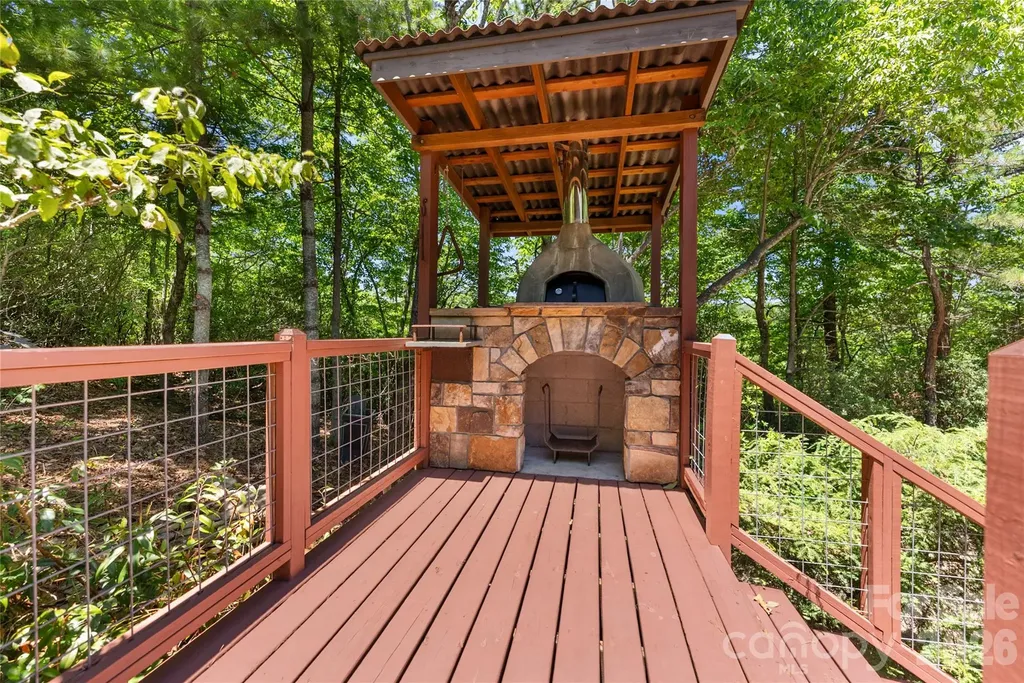 350 Winding Ridge Road Black Mountain NC 28711