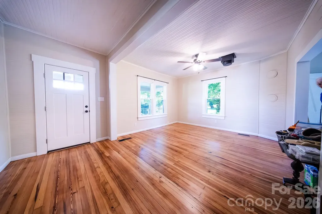 110 N Chestnut Street Morganton NC 28655