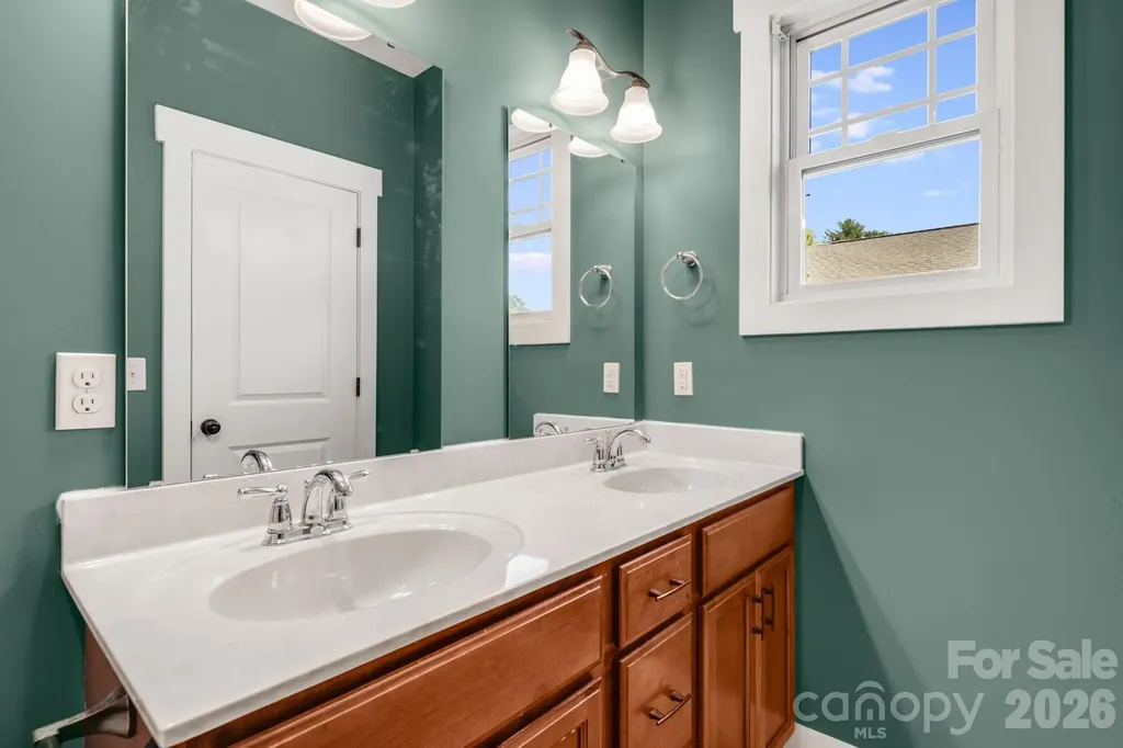 123 Estelle Park Drive Asheville NC 28806