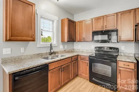 123 Estelle Park Drive Asheville NC 28806
