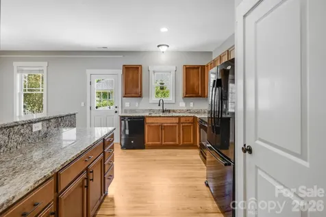 123 Estelle Park Drive Asheville NC 28806
