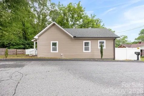 313 Gantt Street Kings Mountain NC 28086