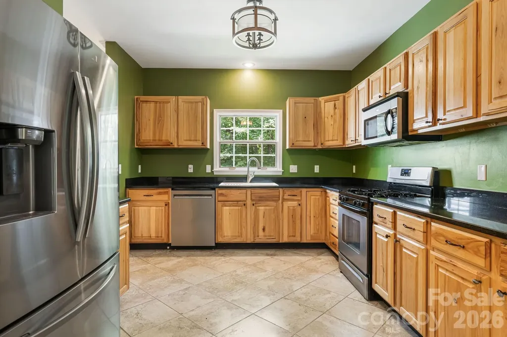 94 Paradise Cove Road Penrose NC 28766