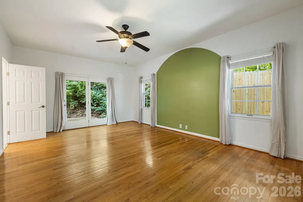 94 Paradise Cove Road Penrose NC 28766