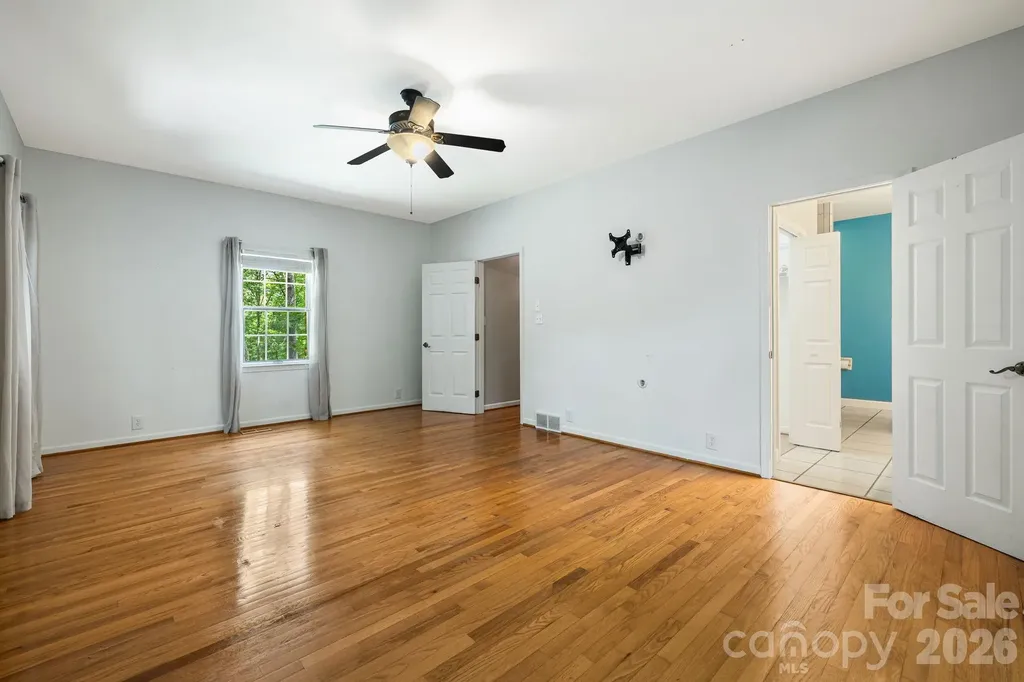 94 Paradise Cove Road Penrose NC 28766
