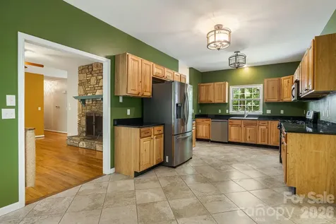 94 Paradise Cove Road Penrose NC 28766
