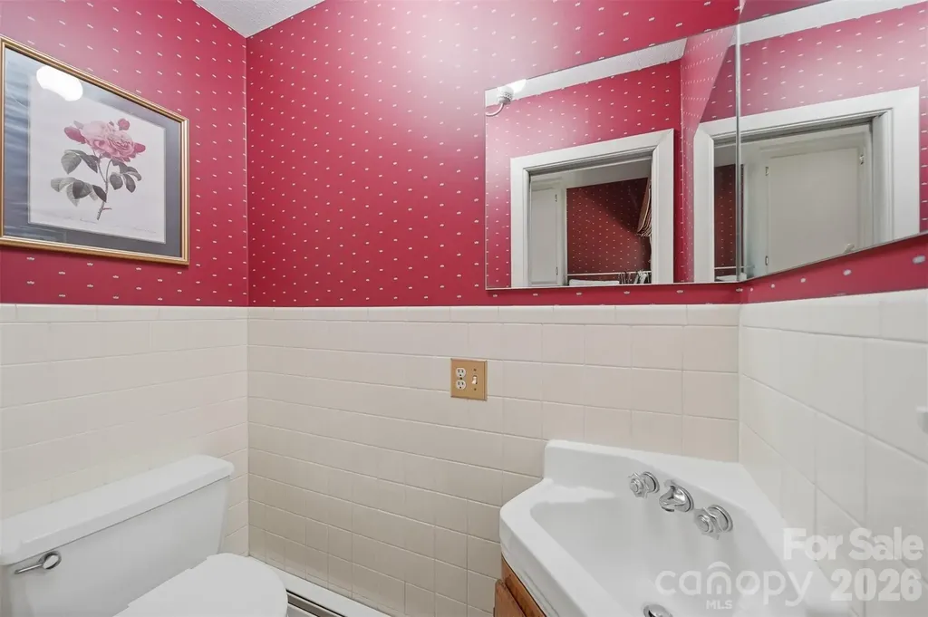 200 Westwood Drive Morganton NC 28655