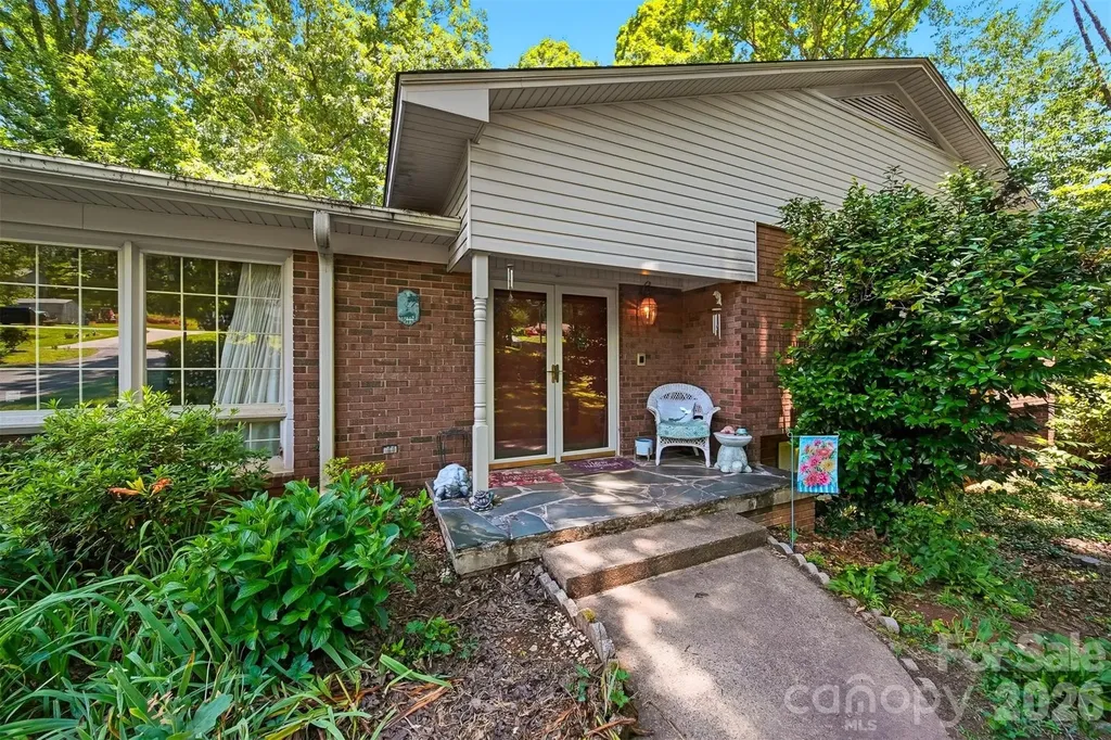 200 Westwood Drive Morganton NC 28655
