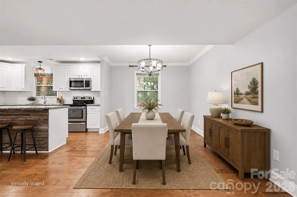 7111 Cedar Lake Court Charlotte NC 28226