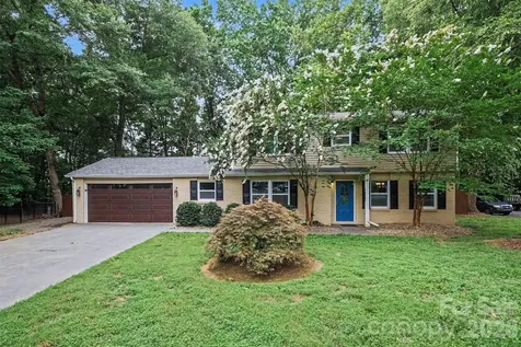 7111 Cedar Lake Court Charlotte NC 28226