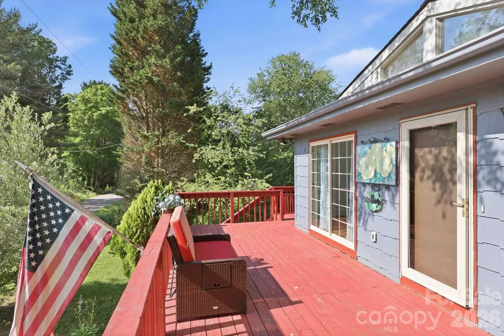 65 Spencer Street Clyde NC 28721