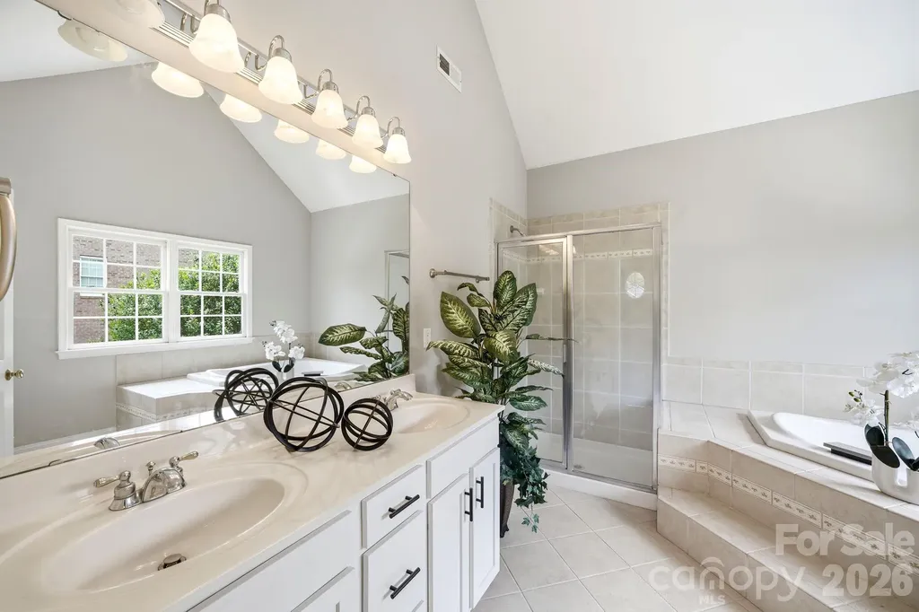 12319 Summer Breeze Court Charlotte NC 28277