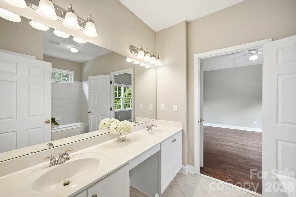 12319 Summer Breeze Court Charlotte NC 28277