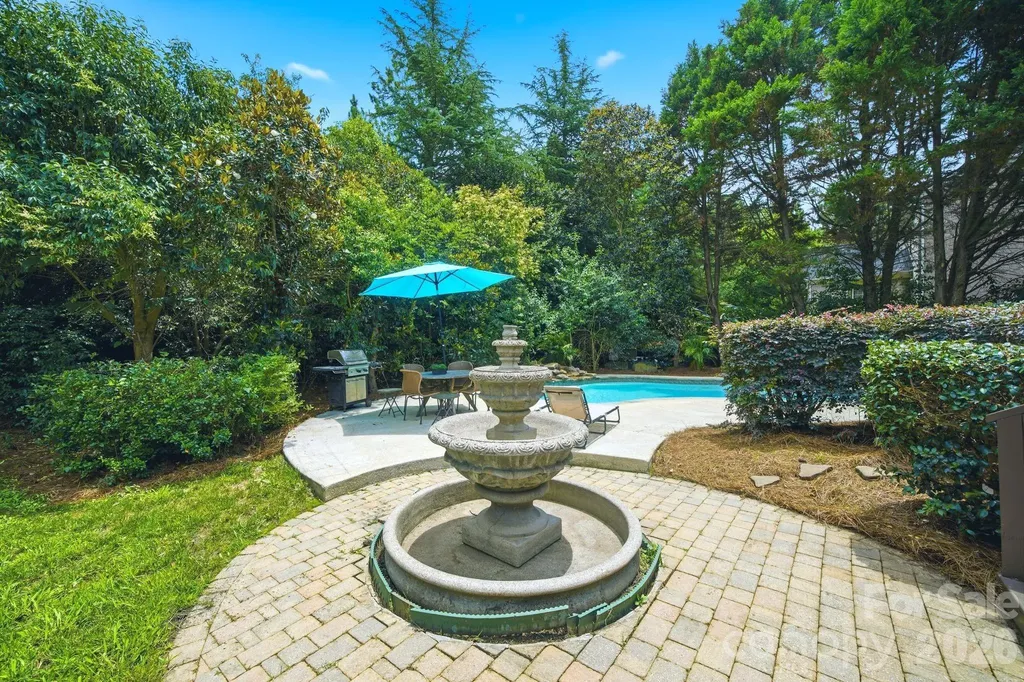 12319 Summer Breeze Court Charlotte NC 28277