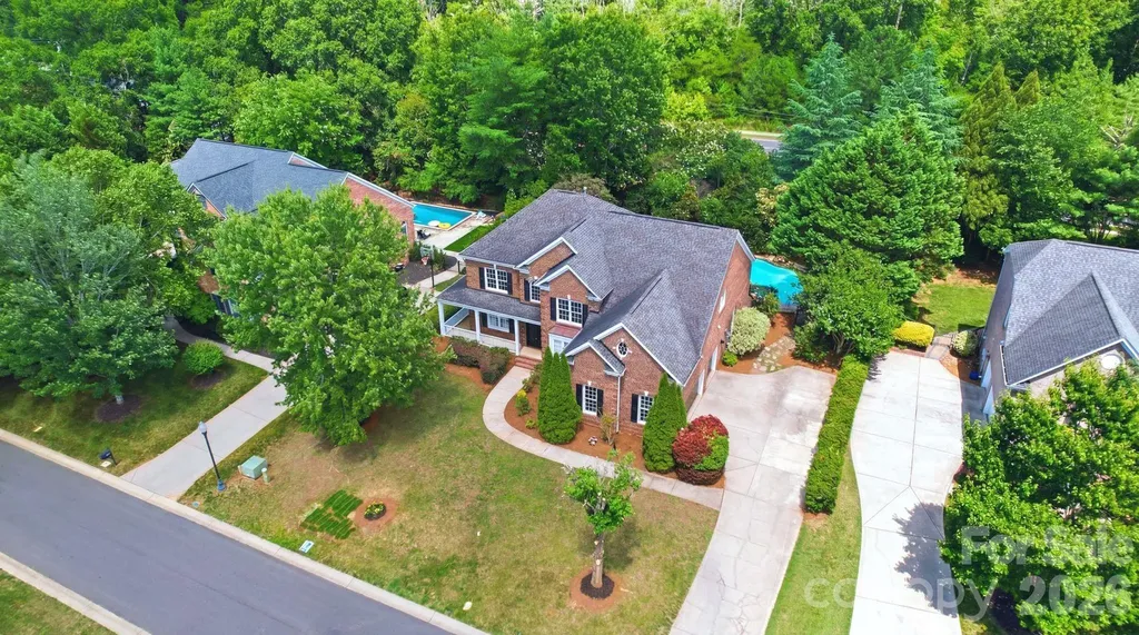 12319 Summer Breeze Court Charlotte NC 28277