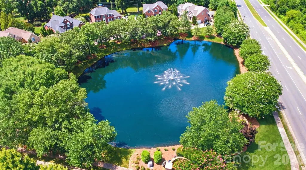 12319 Summer Breeze Court Charlotte NC 28277