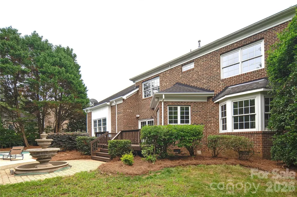 12319 Summer Breeze Court Charlotte NC 28277