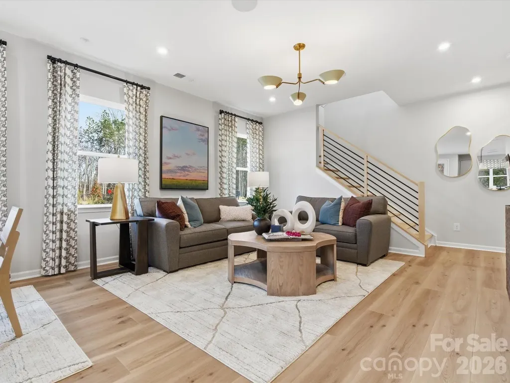 7129 Archimedes Lane Charlotte NC 28216