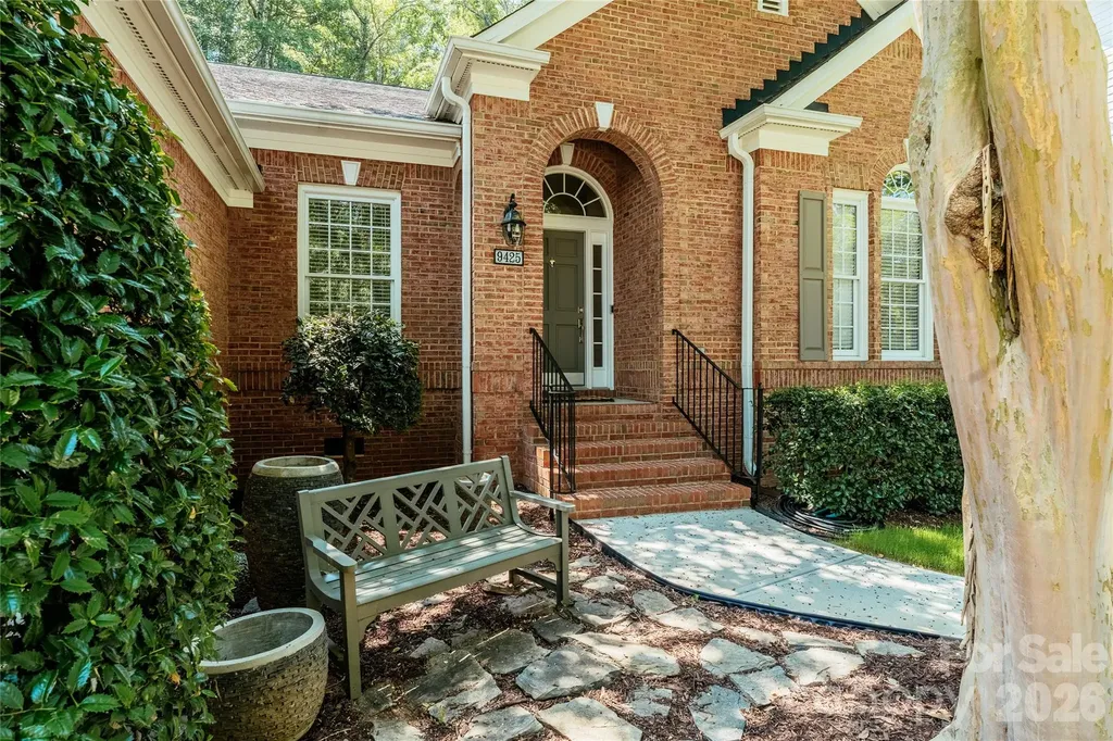 9425 Briarwick Lane Charlotte NC 28277