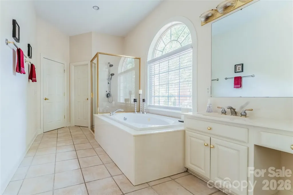 9425 Briarwick Lane Charlotte NC 28277