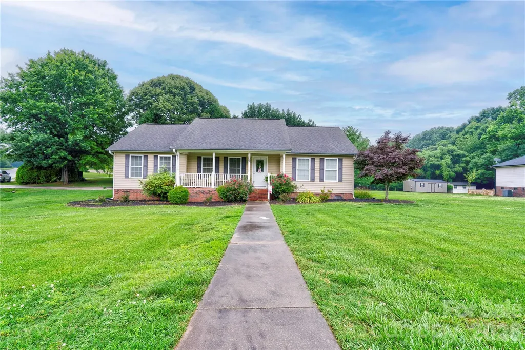 Shelby NC, 2830 Elizabeth Avenue