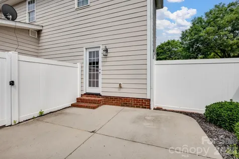 5945 Village Drive NW Concord NC 28027