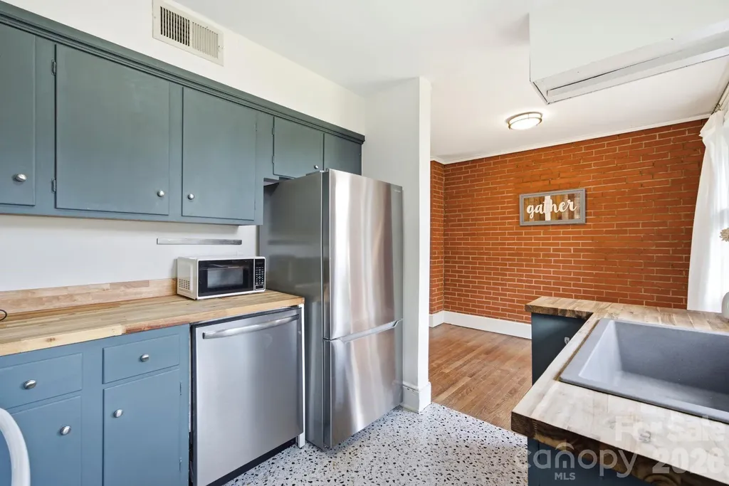 4227 Cheltenham Road Charlotte NC 28211