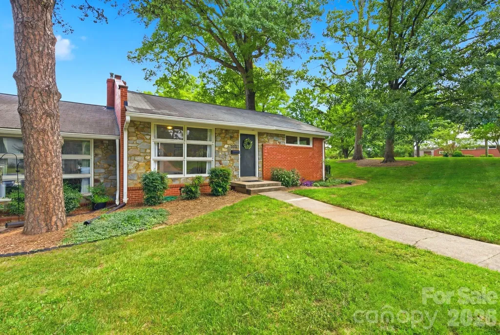 4227 Cheltenham Road Charlotte NC 28211