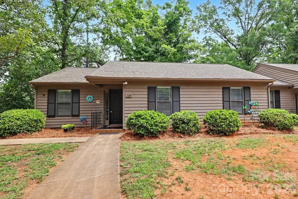 123 Cedar Hollow Street Fort Mill SC 29715