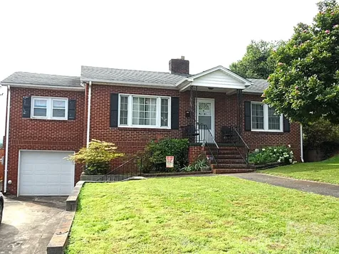 107 W Concord Street Morganton NC 28655