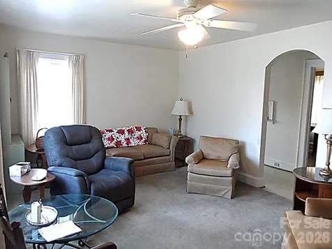 107 W Concord Street Morganton NC 28655