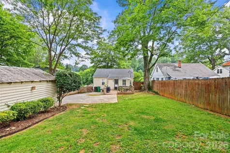 3225 Commonwealth Avenue Charlotte NC 28205