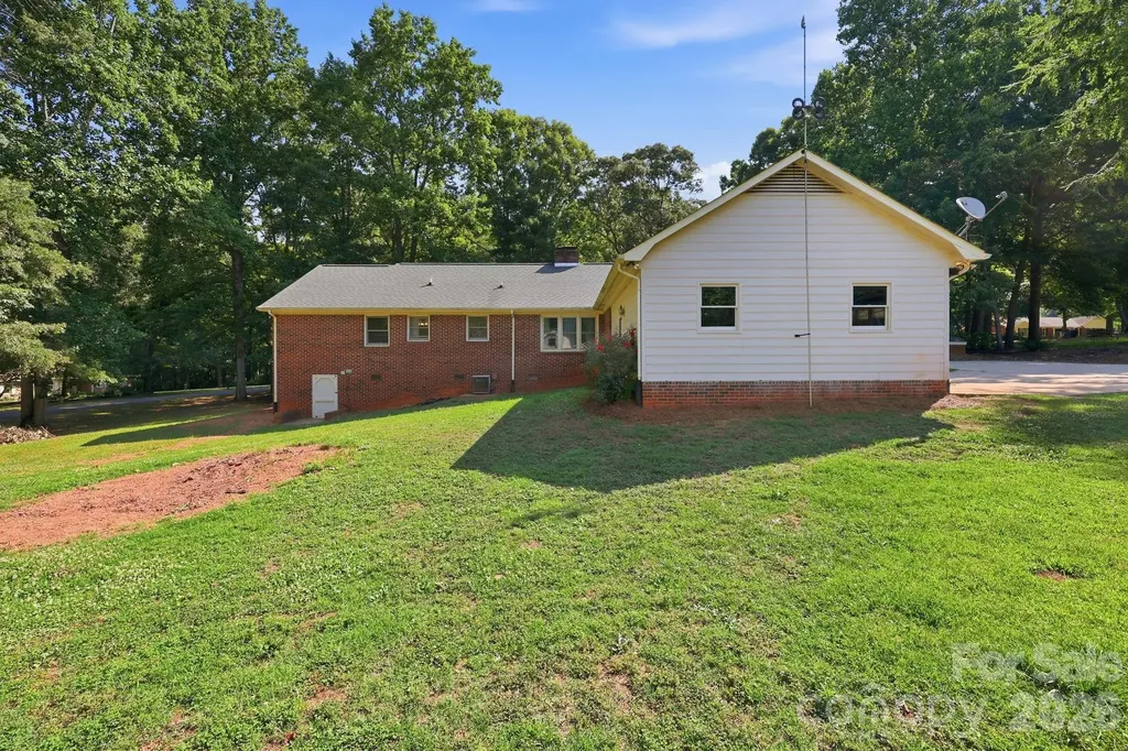 41 Old Farm Road Salisbury NC 28147