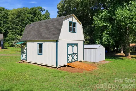 41 Old Farm Road Salisbury NC 28147
